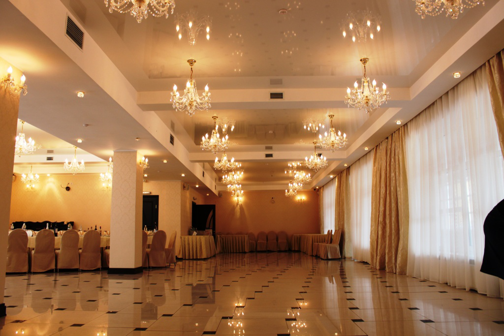 НАТЯЖНОЙ ПОТОЛОК В РЕСТОРАНЕ КАФЕ, БАРЕ НАТЯЖНОЙ ПОТОЛОК В РЕСТОРАНЕ КАФЕ, БАРЕ