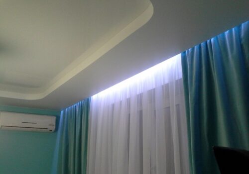 Монтаж установка карнизов под натяжной потолок Монтаж установка карнизов под натяжной потолок